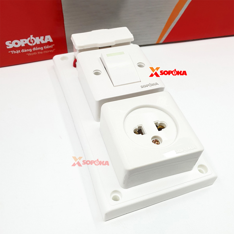 Bảng Điện 1 Công Tắc 1 Lỗ Cắm Có Cầu Chì BS1 SOPOKA
