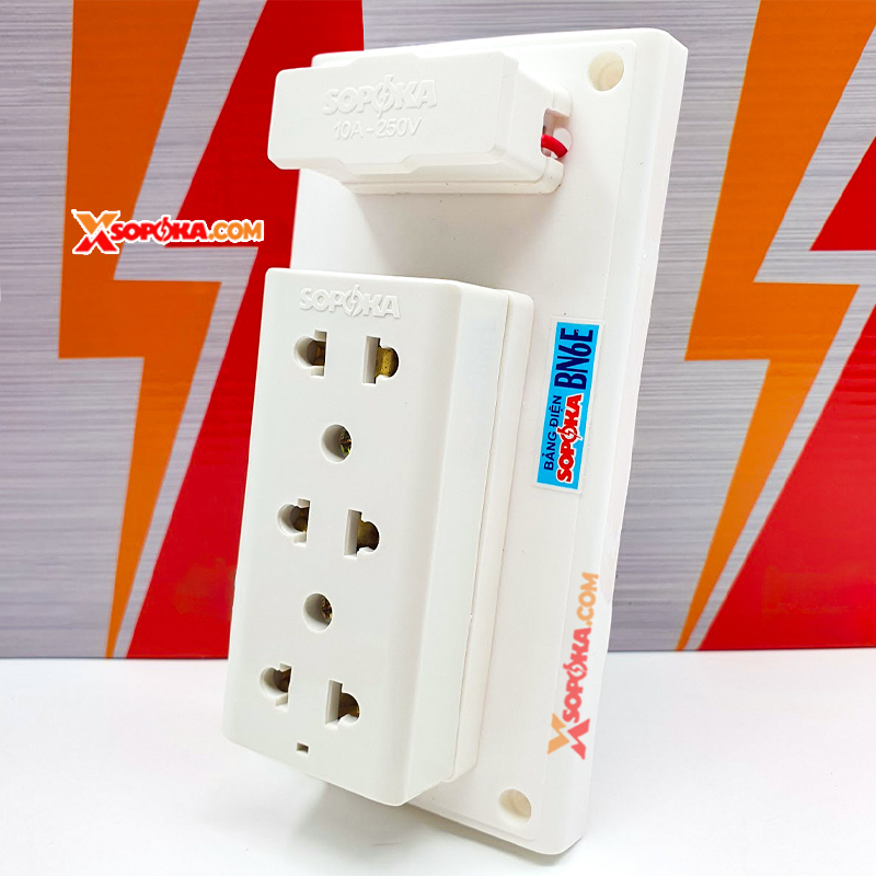 Bảng Điện Táp Lô 3 Lỗ Cắm Có Cầu Chì 2200W 10A BN6E SOPOKA