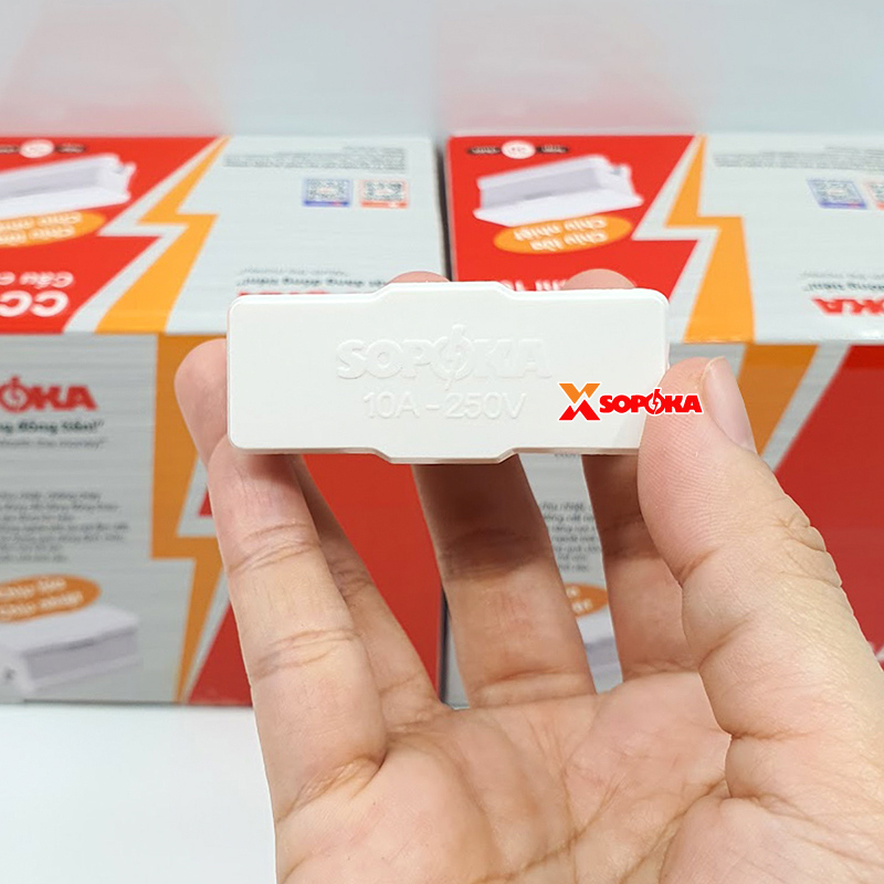 Cầu Chì Gắn Táp Lô Điện 10A 250V SOPOKA CC10A