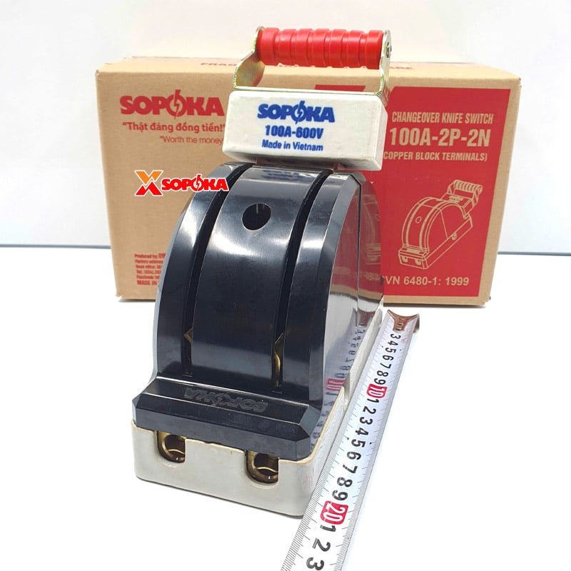 Cầu Dao Đảo Đế Sứ 1 Pha 100A 2P 600V 2N Màu Đen D35 SOPOKA