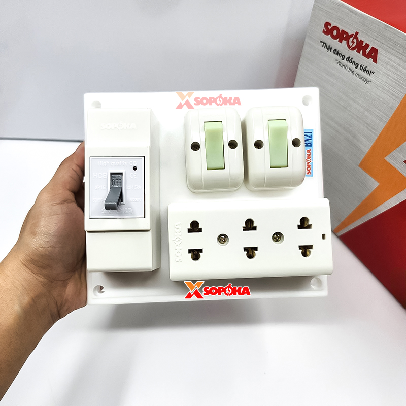 Bảng Điện Táp Lô 2 Công Tắc 3 Ổ Cắm Có CB 30A BN21 SOPOKA