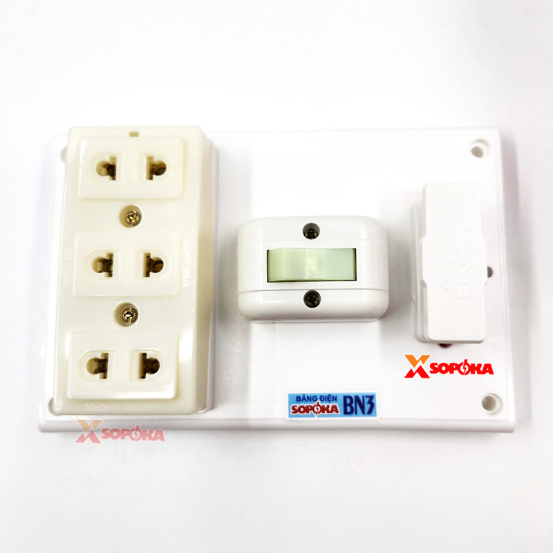Bảng Điện Táp Lô 1 Công Tắc 3 Ổ Cắm Có Cầu Chì BN3 SOPOKA