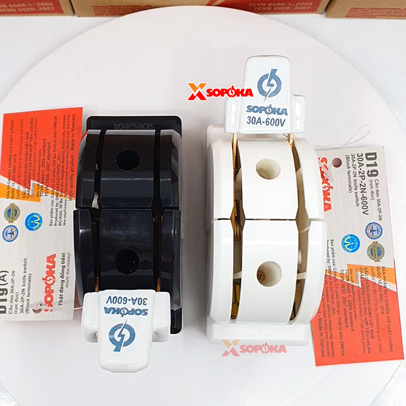 Cầu Dao Đảo Đế Sứ 1 Pha 30A 2P 600V 2N D19 SOPOKA