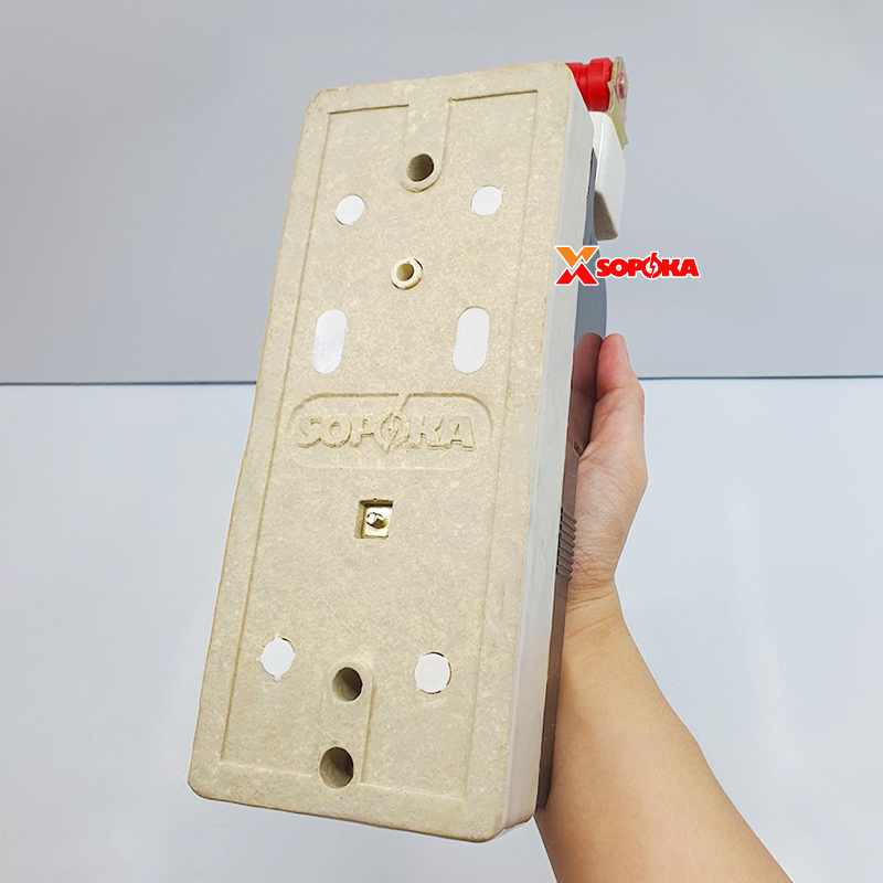 Cầu Dao Đế Sứ 1 Pha 150A-2P Màu Đen D34 SOPOKA