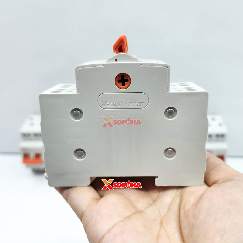 Cầu Dao Gạt Tay 2 Ngã 2P CS2P63A SOPOKA