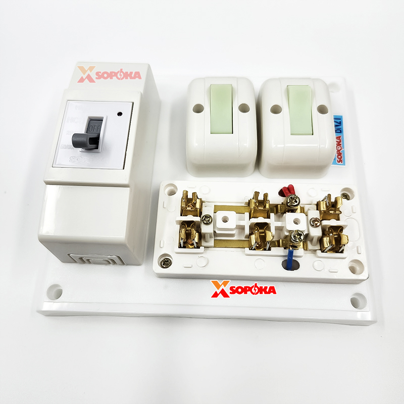 Bảng Điện Táp Lô 2 Công Tắc 3 Ổ Cắm Có CB 30A BN21 SOPOKA