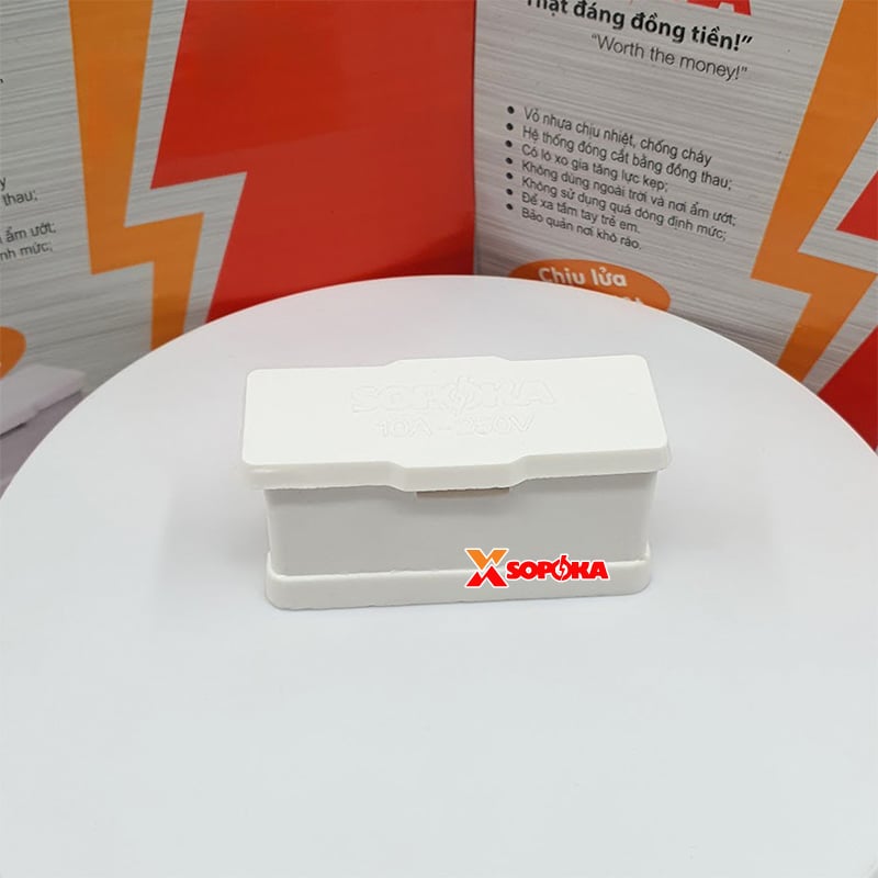Cầu Chì Gắn Táp Lô Điện 10A 250V SOPOKA CC10A