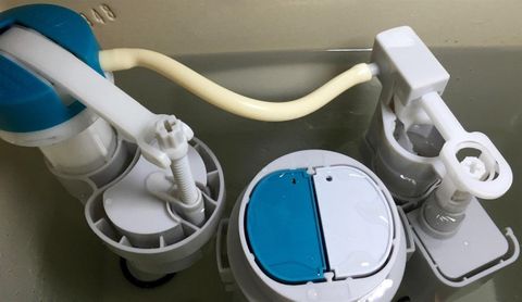 Phao Bồn Cầu: Giải Mã Sự Cố Rò Rỉ Nước Và Giải Pháp Nâng Cấp Cơ Khí Toàn Diện