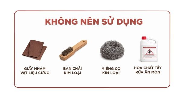 Cách Tẩy Bồn Cầu Bị Đen Hiệu Quả & Giải Pháp Chống Ố Vàng