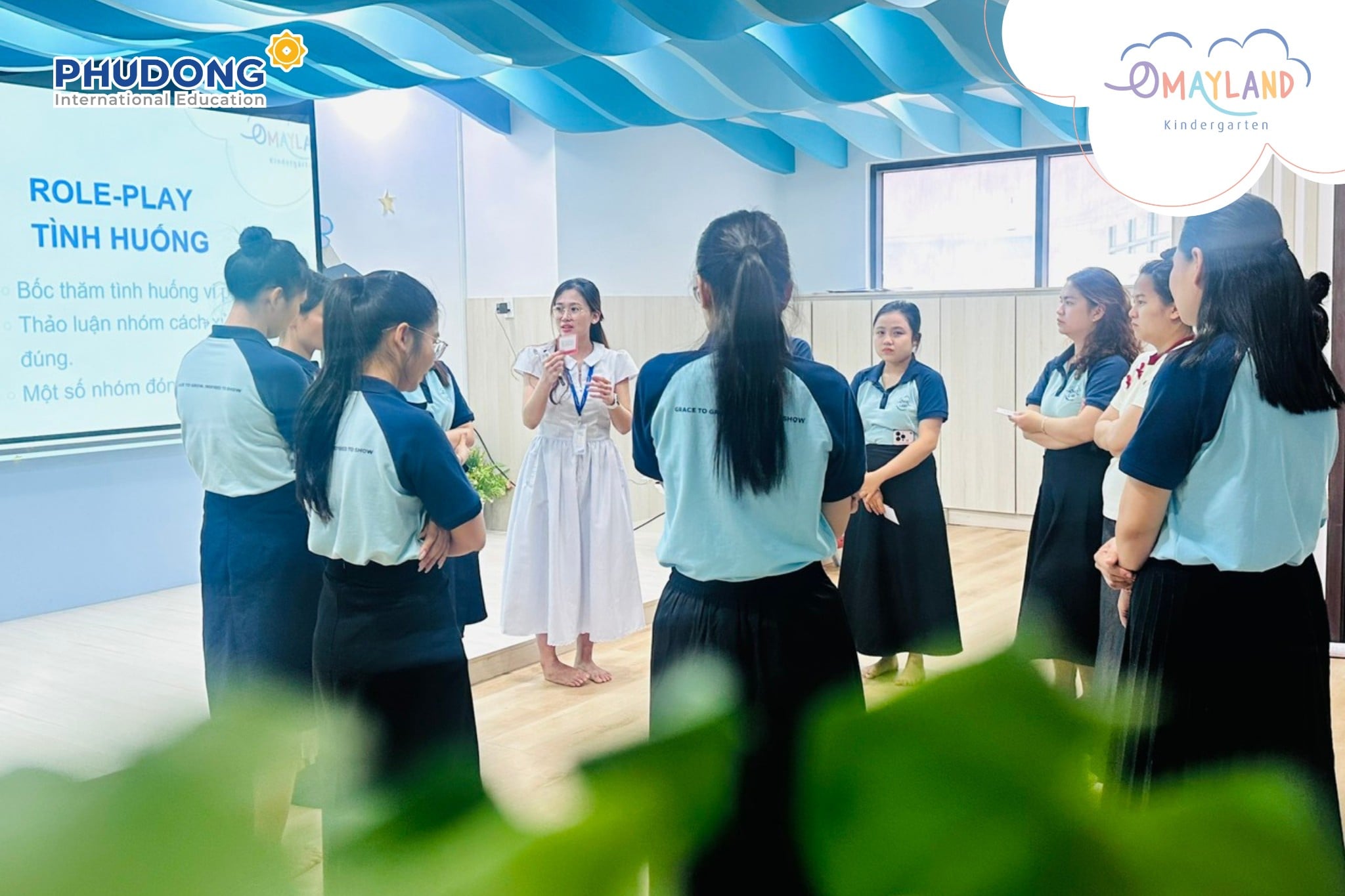 PHÍA SAU MỖI GIỜ HỌC CỦA CON LÀ CẢ MỘT HÀNH TRÌNH HỌC HỎI CỦA THẦY CÔ