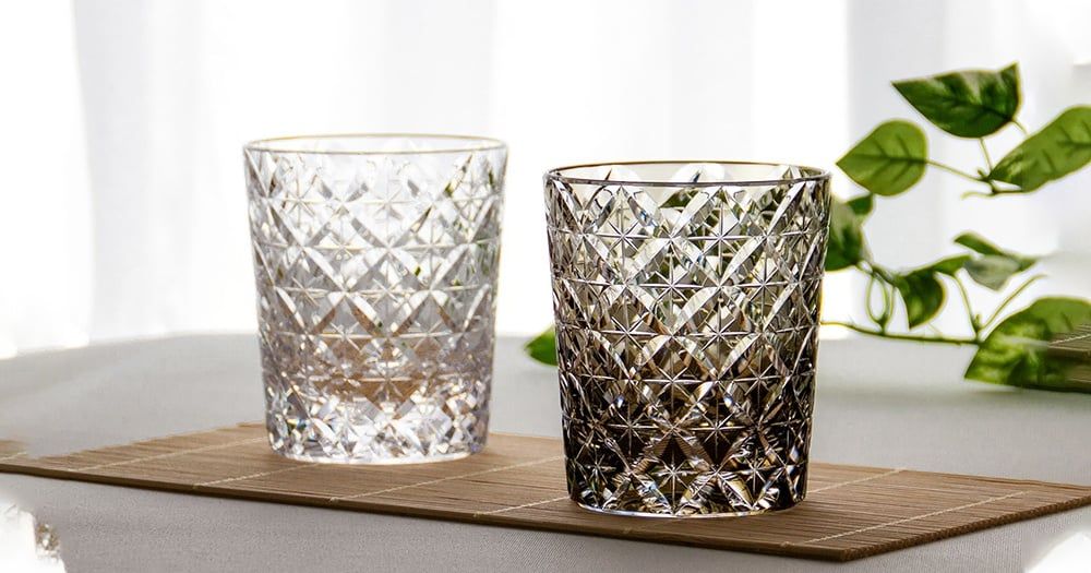 Pha lê khác thủy tinh như thế nào? Cách nhận biết đơn giản nhưng chính xác