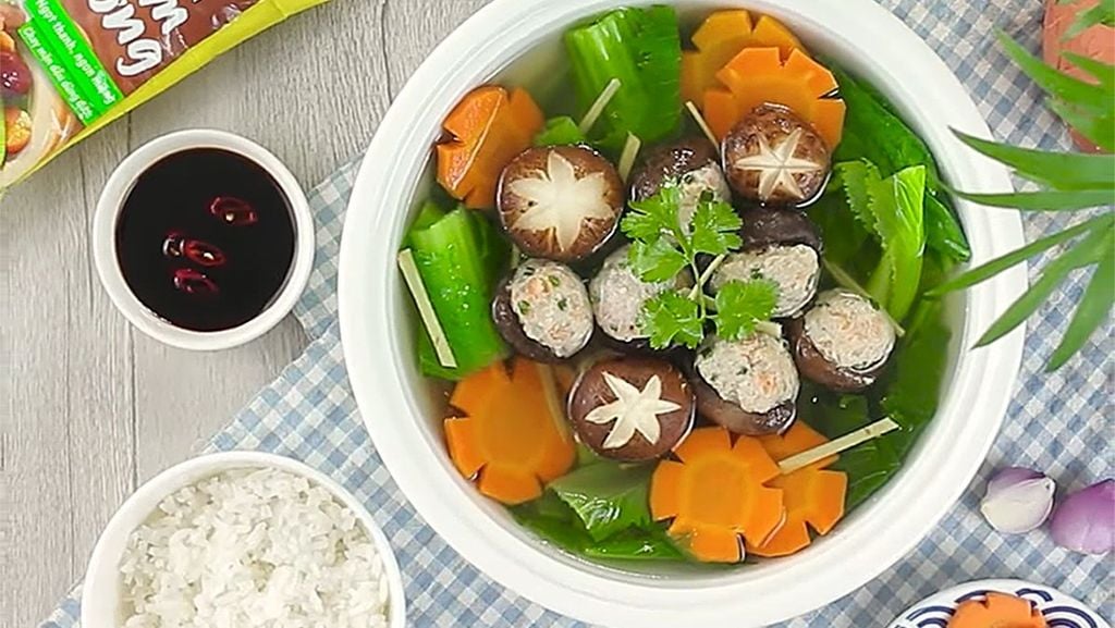 3 Công Thức Món Chay Đỉnh Cao: Biến Tấu Thơm Ngon Từ Bò Viên, Sườn Non và Mọc Chay!