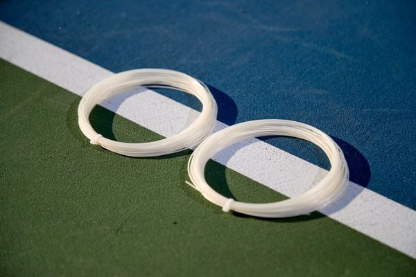 cac-loai-day-vot-tennis