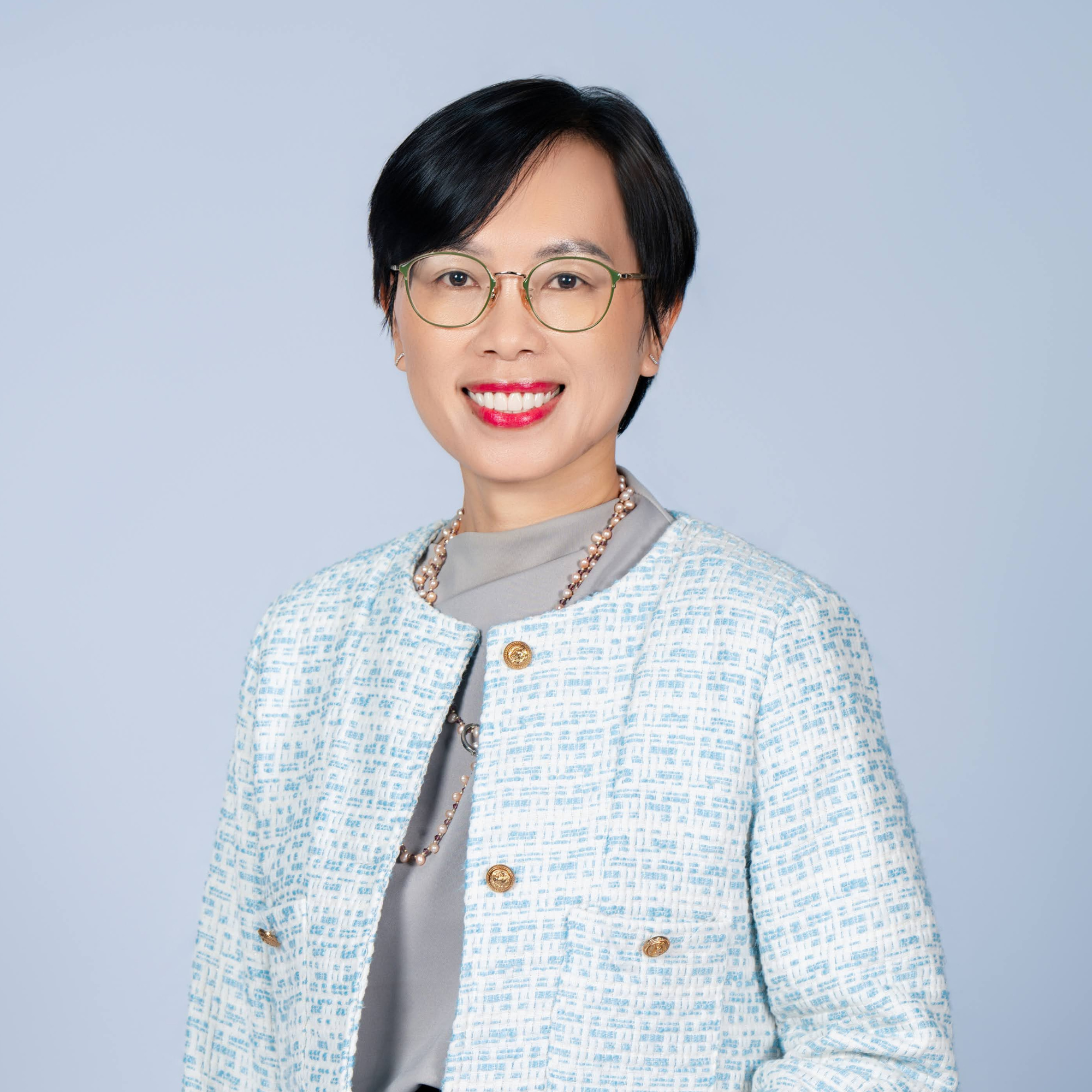 Trần Hoàng Ý Yên