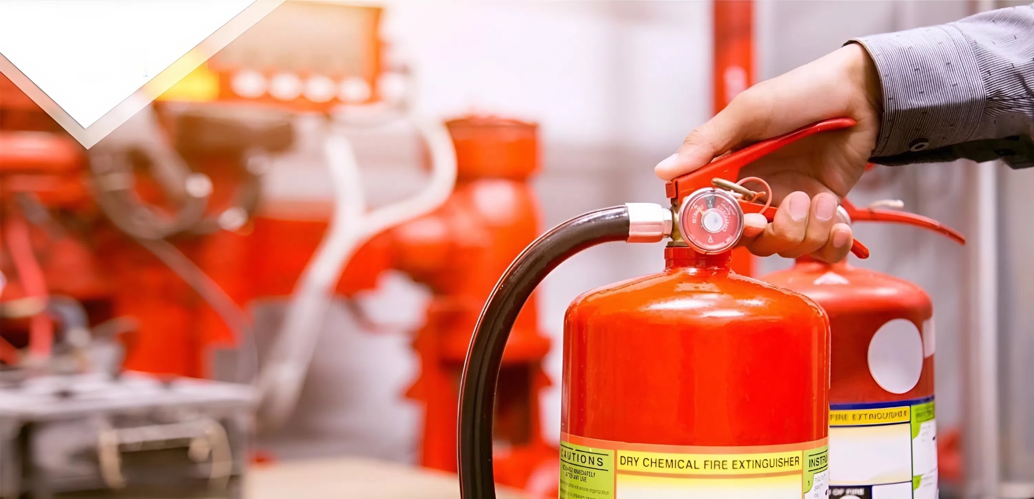 NHÀ TRỌ CẦN TRANG BỊ NHỮNG THIẾT BỊ GÌ TRONG HỆ THỐNG PHÒNG CHÁY CHỮA CHÁY