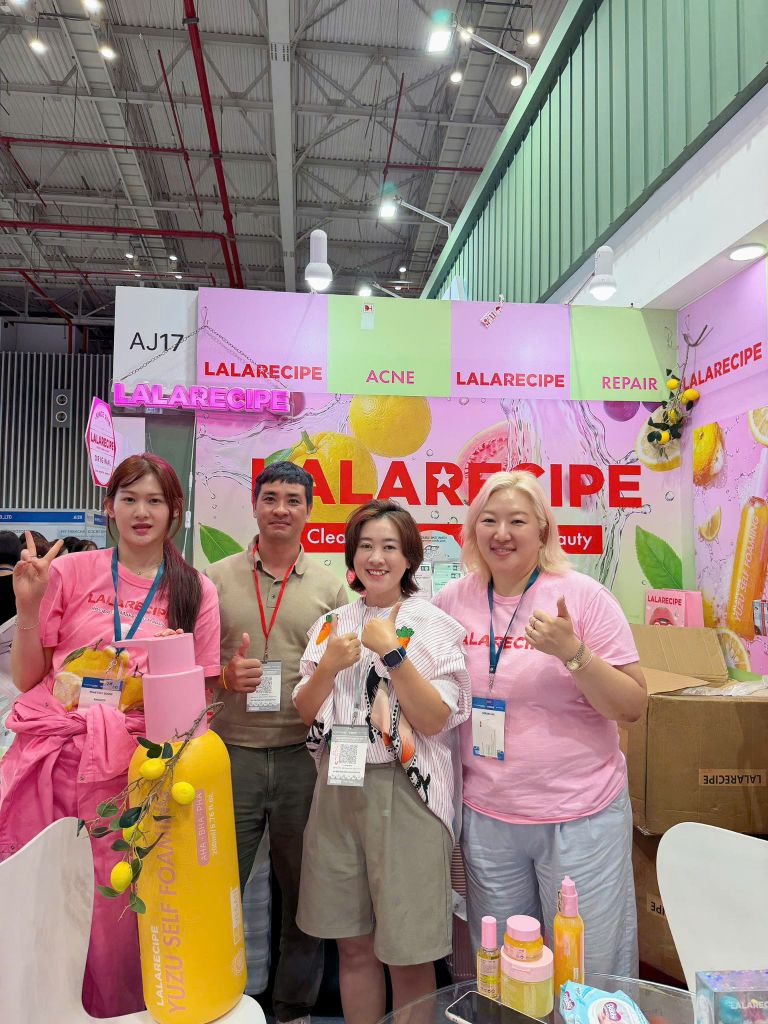 Celeb Beauty Tham Dự Vietbeauty x Cosmobeauté Vietnam 2026 Và Gặp Gỡ Founder LALARECIPE