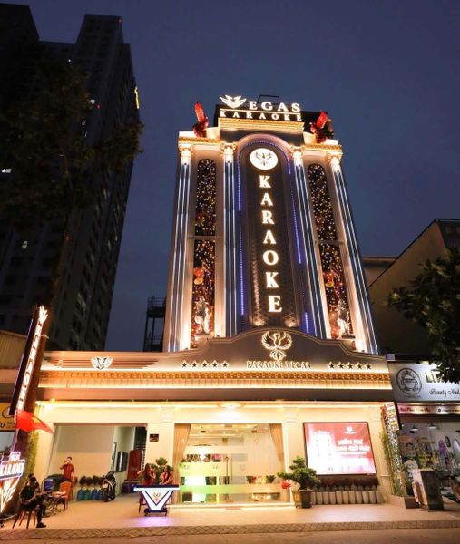 Lắp đặt hệ thống âm thanh Karaoke cho quán Vesgas tại Bình Dương