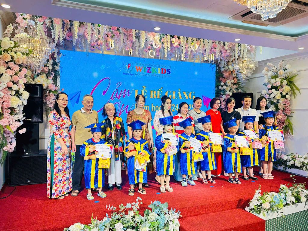 LỄ BẾ GIẢNG TRƯỜNG MẦM NON TÀI NĂNG TRẺ WIZKIDS