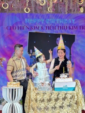 SINH NHẬT CEO HIỀN KIM & TIỂU THƯ KIM TRANG