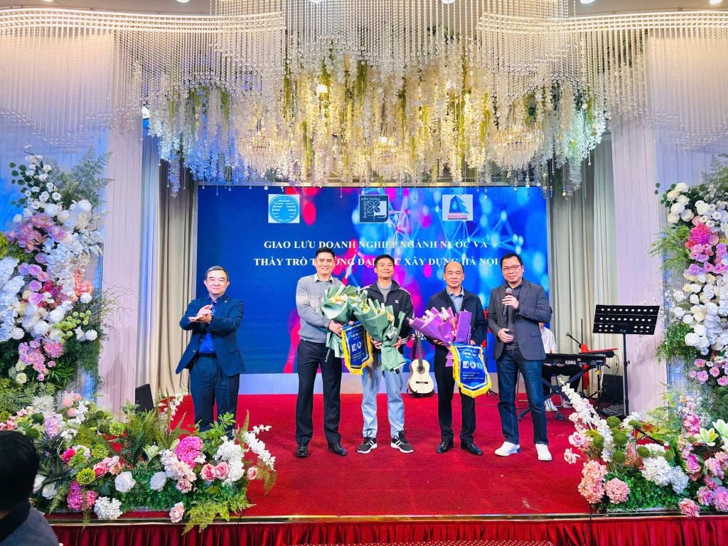 TRƯỜNG ĐẠI HỌC XÂY DỰNG HÀ NỘI