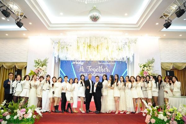 YEAR END PARTY CỦA CÔNG TY 3T DICHVU.COM