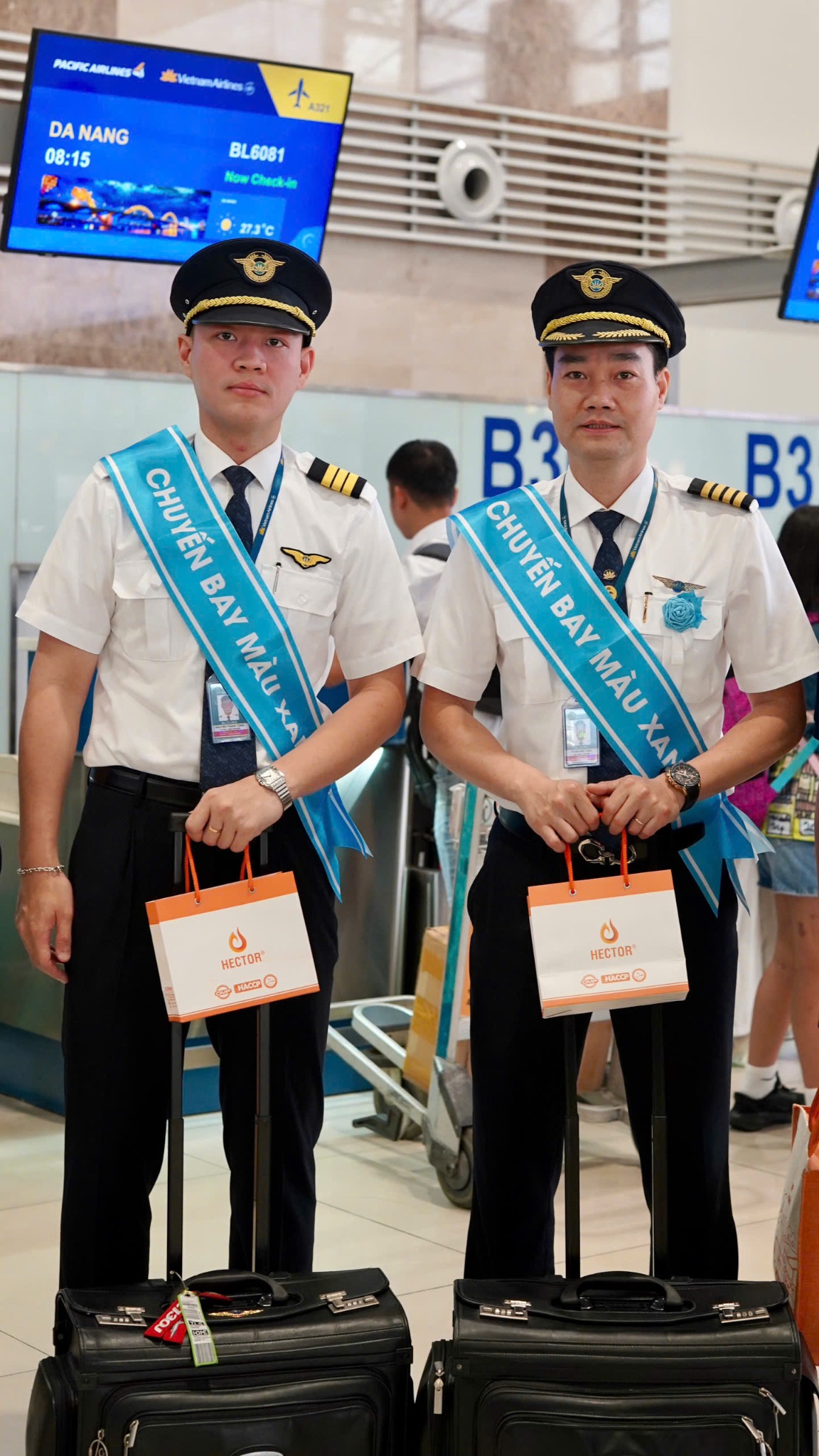 Hector x Vietnam Airlines đồng hành cùng “CHUYẾN BAY MÀU XANH”