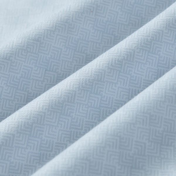 Áo sơ mi dáng rộng Regular chú trọng sự thoải mái và thoáng khí