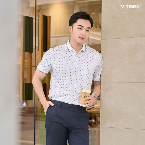 Áo polo regular với hoạ tiết tinh tế, thu hút mọi ánh nhìn