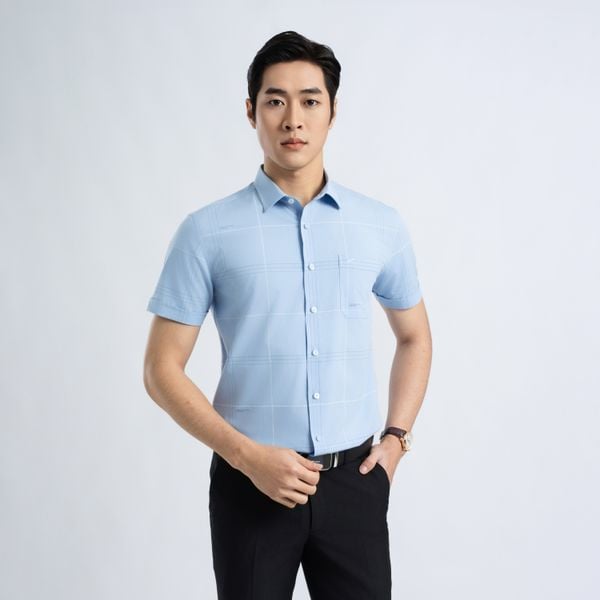 Áo sơ mi ngắn tay với công nghệ nano kháng khuẩn và&nbsp;khử mùi hiệu quả