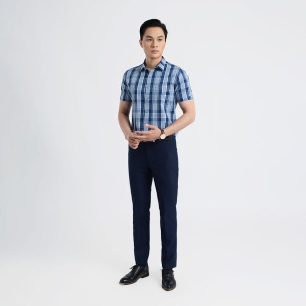 Họa tiết kẻ tinh tế tạo nên phong thái hiện đại