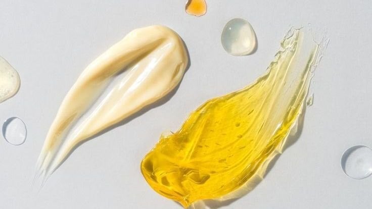 Vì sao tretinoin mạnh hơn nhưng đôi khi lại êm hơn retinol?