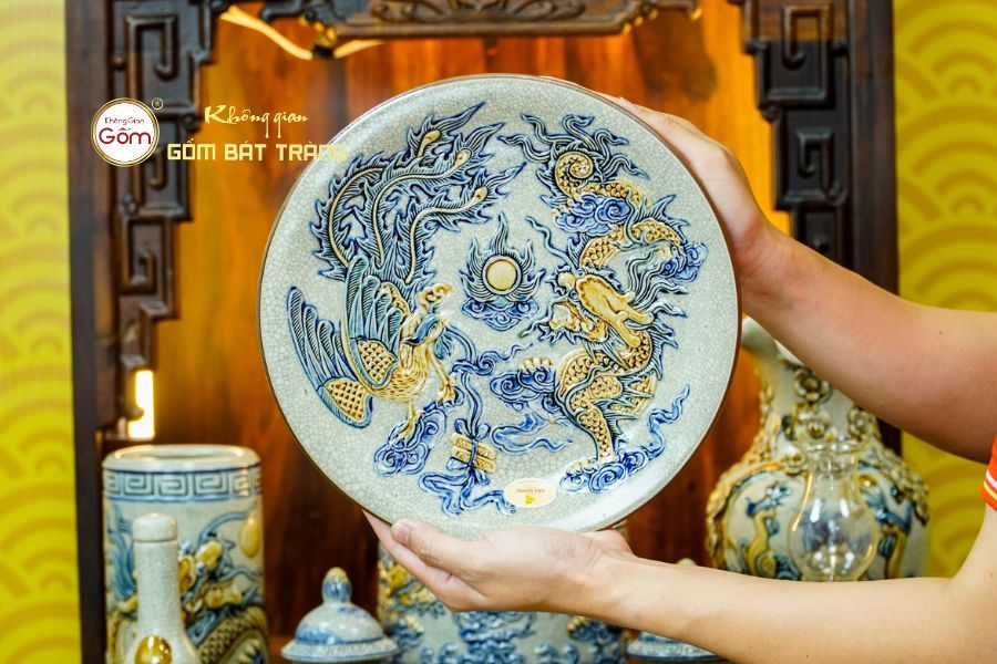 mam-bong-tho-men-ran-noi-hoa-tiet-long-phung-trinh-tuong-khong-gian-gom-bat-trang