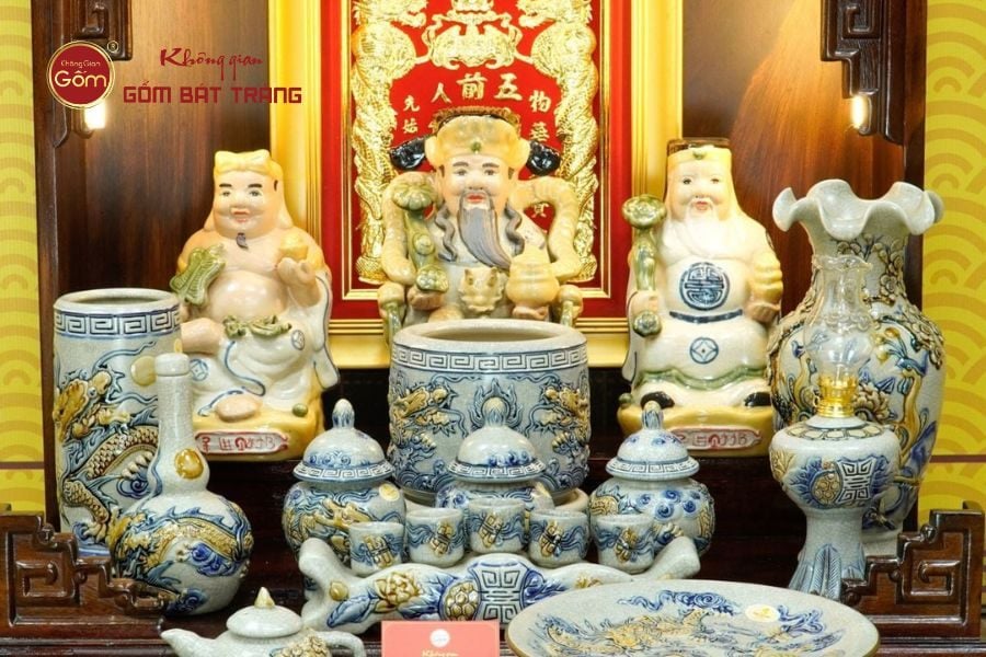 bo-do-tho-than-tai-tho-dia-men-ran-noi-khong-gian-gom-bat-trang