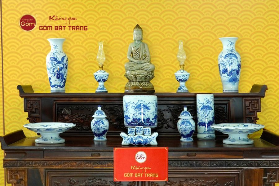 ban-tho-phat-men-lam-tai-khong-gian-gom-bat-trang