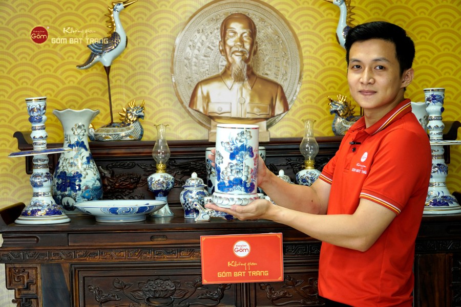 Bộ Đồ Thờ Bác Hồ (Cao Cấp 16 Món) Men Lam Vẽ Vàng