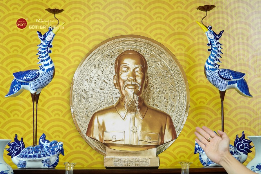 Bộ Đồ Thờ Bác Hồ (Cơ Bản 10 Món) Men Lam