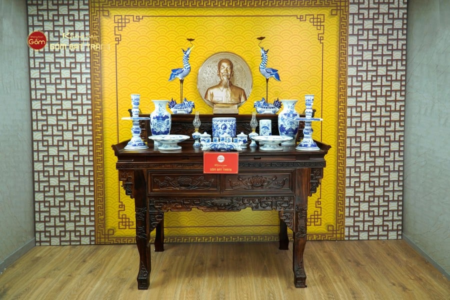 Bộ Đồ Thờ Bác Hồ (Cao Cấp 16 Món) Men Lam