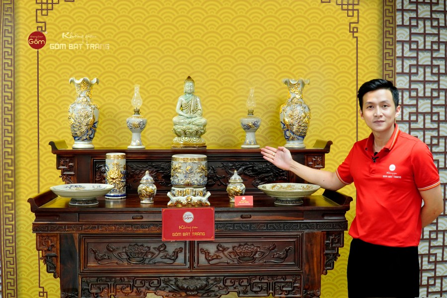 Bộ Đồ Thờ Phật (Cơ Bản 11 Món) Men Rạn Vẽ Vàng