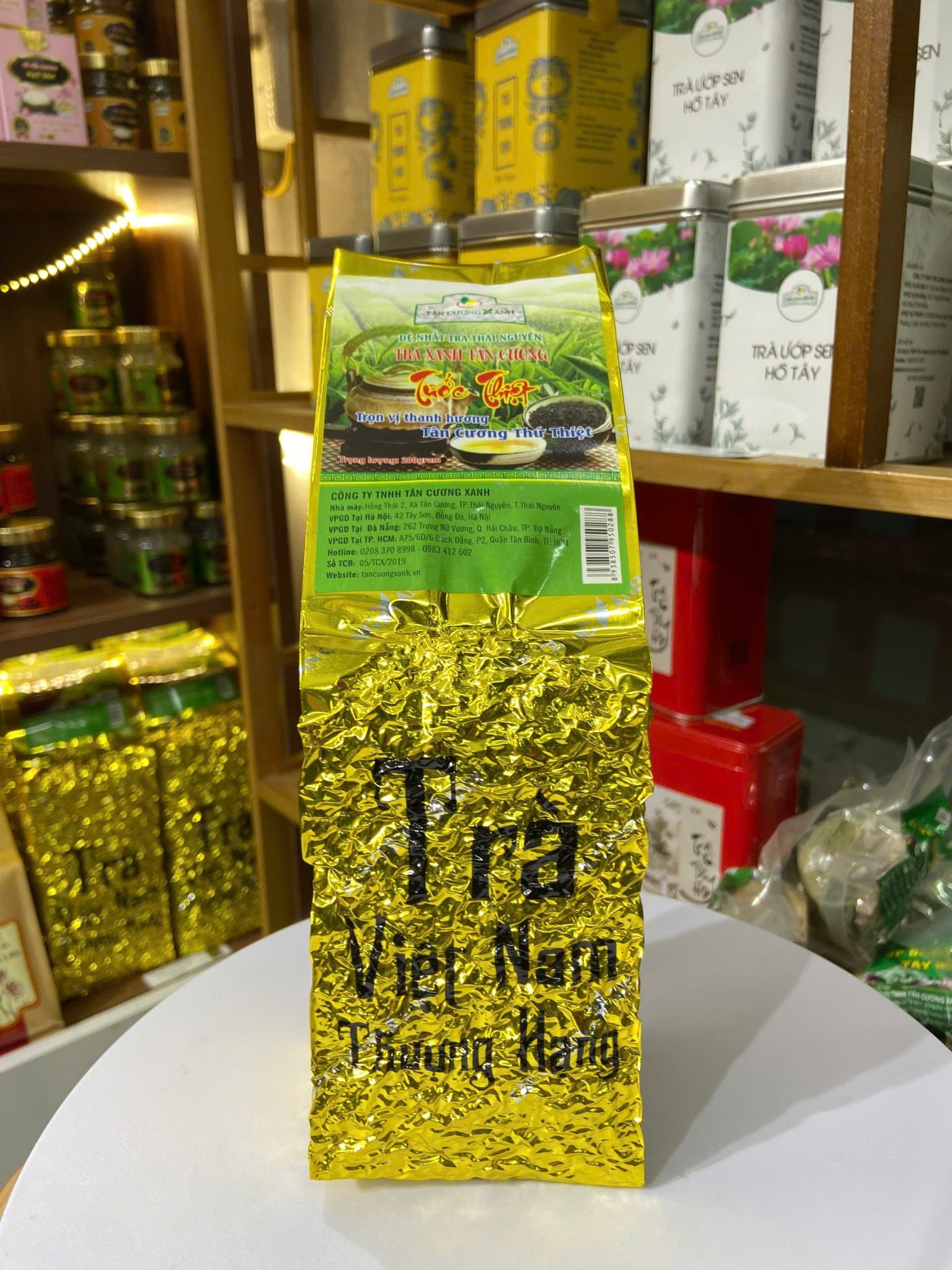 🍵 Trà Tân Cương Tước Thiệt: Tinh Hoa Đệ Nhất Danh Trà - Hành Trình Từ Búp Trà Đến Tuyệt Phẩm Hương Vị