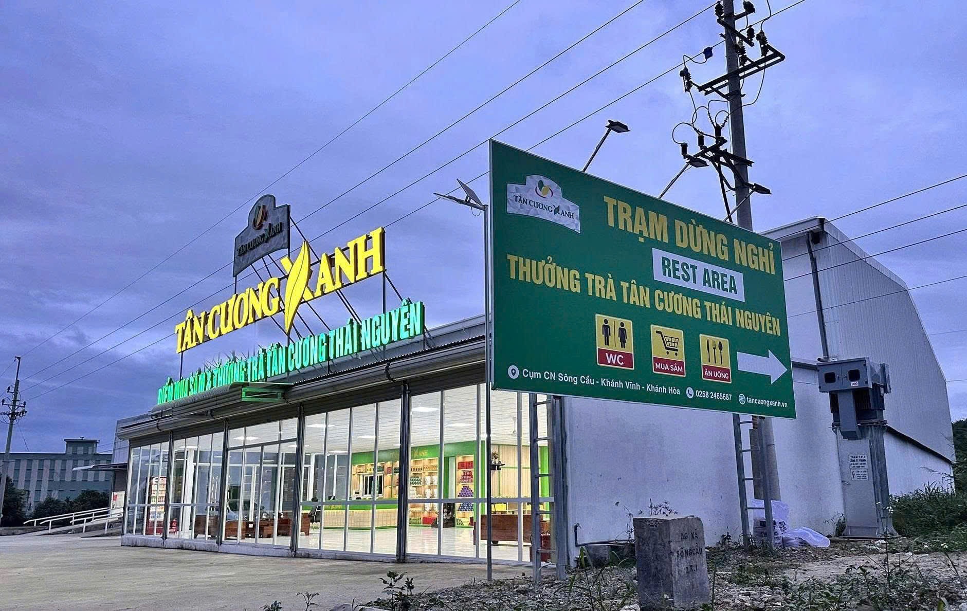 SHOWROOM TÂN CƯƠNG XANH KHÁNH HÒA – ĐIỂM DỪNG CHÂN TRÀ VIỆT TRÊN TUYẾN NHA TRANG – ĐÀ LẠT