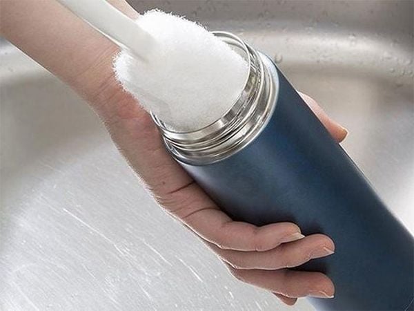 Cách Vệ Sinh Bình Giữ Nhiệt Inox Chuẩn, Sạch Sâu Và Khử Mùi Hiệu Quả