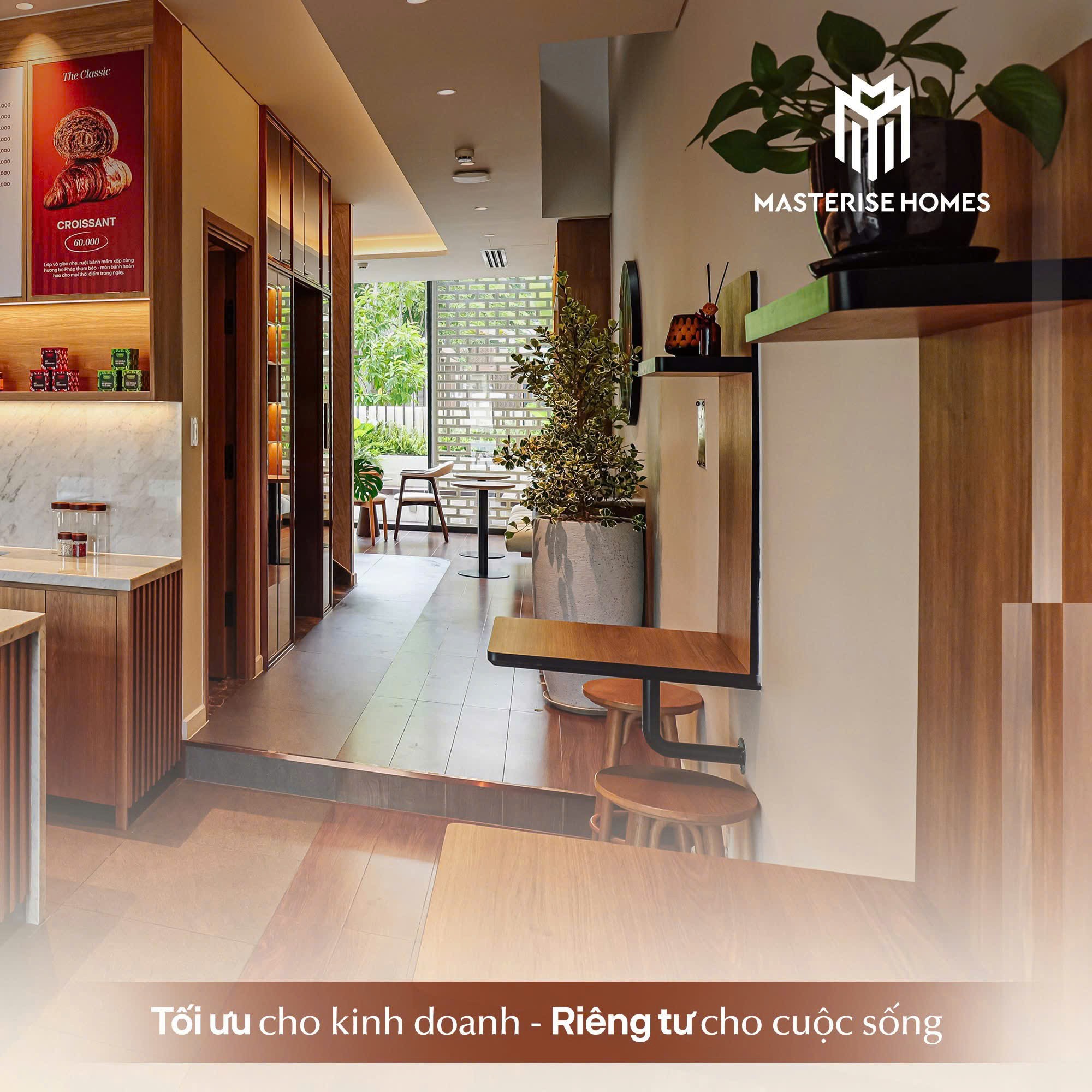 Lối vào nhà mẫu SOHO The Classic với thiết kế phân tách không gian kinh doanh và sinh hoạt