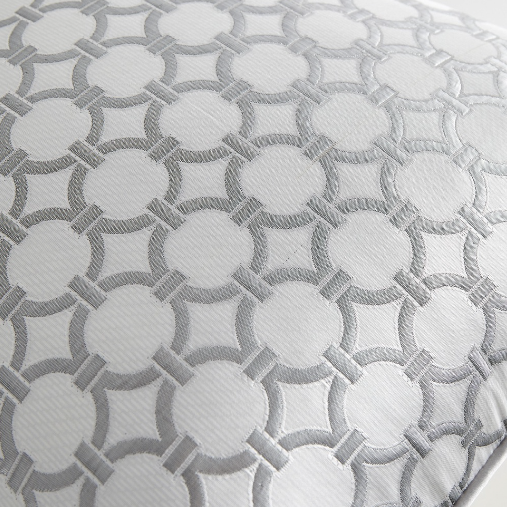 Goi-trang-tri-hoa-tiet-hinh-hoc-hien-dai