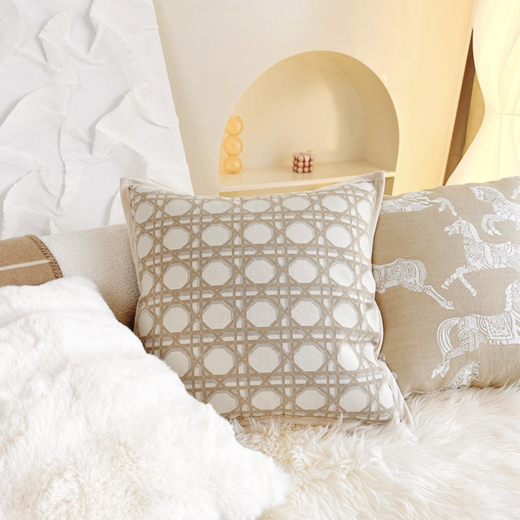 Gối tựa trang trí cao cấp Luxury vintage jacquard