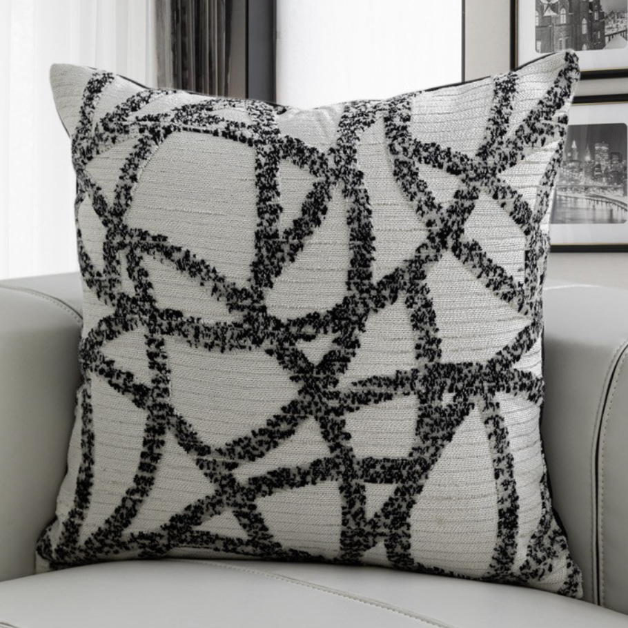 Gối vuông hình học hoạ tiết trắng đen cho nhà mẫu, villas