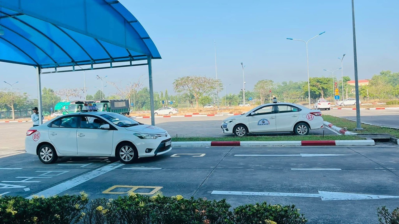 CAM KẾT HỌC PHÍ HỌC LÁI XE TRỌN GÓI: HIỆP PHÁT CÓ PHÁT SINH PHÍ KHÔNG?