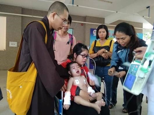 Tinh thần tương thân tương ái: Hỗ trợ gia đình bạn Nguyễn Hải Hoằng- NVBH Miền Trung 1B Vikoda