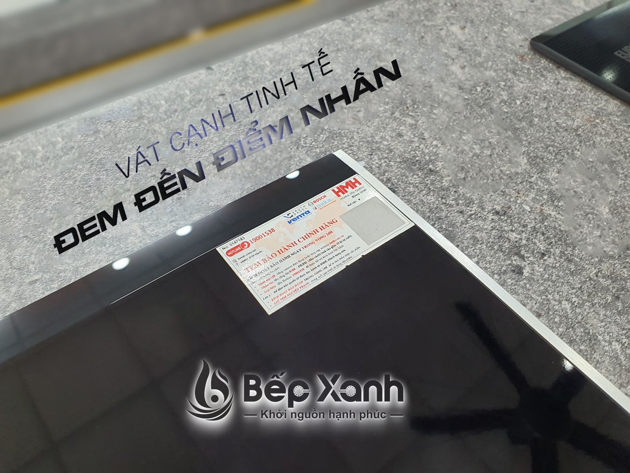 Đường nét vát cạnh mặt kính tinh xảo