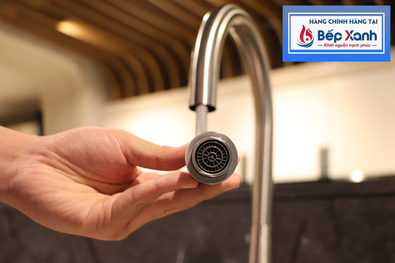 Đầu vòi tạo bọt êm ái chống bắn nước
