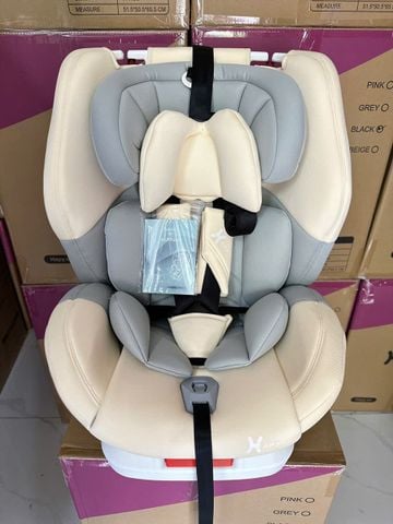 Từ 01/01/2026: Trẻ em bắt buộc phải có ghế an toàn khi ngồi ô tô – Phụ huynh cần biết!